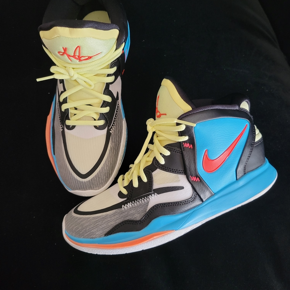 Nike Kyrie Irving Infinity, Big Boys Size 7y